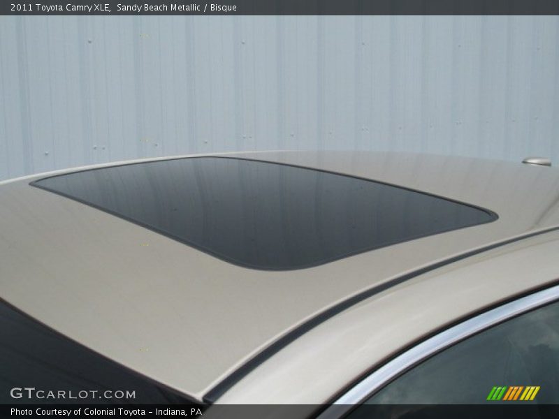 Sandy Beach Metallic / Bisque 2011 Toyota Camry XLE