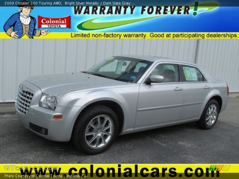 Bright Silver Metallic / Dark Slate Gray 2009 Chrysler 300 Touring AWD