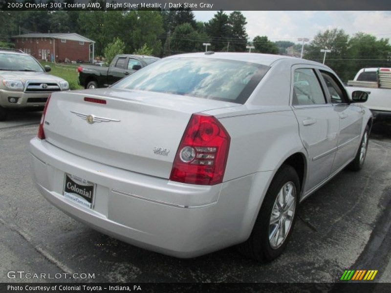 Bright Silver Metallic / Dark Slate Gray 2009 Chrysler 300 Touring AWD