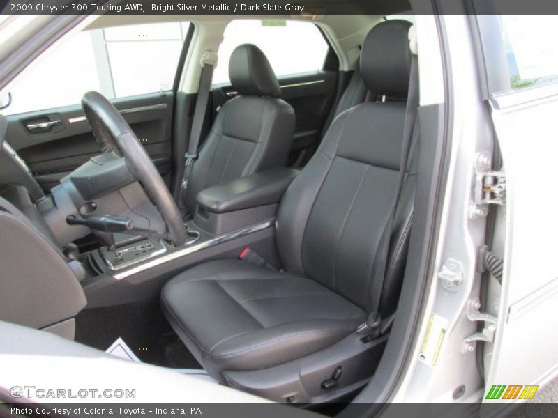 Front Seat of 2009 300 Touring AWD