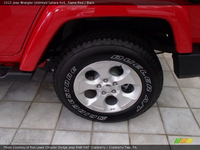 Flame Red / Black 2013 Jeep Wrangler Unlimited Sahara 4x4