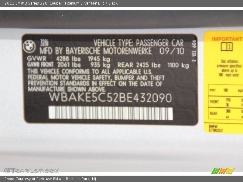 Titanium Silver Metallic / Black 2011 BMW 3 Series 328i Coupe