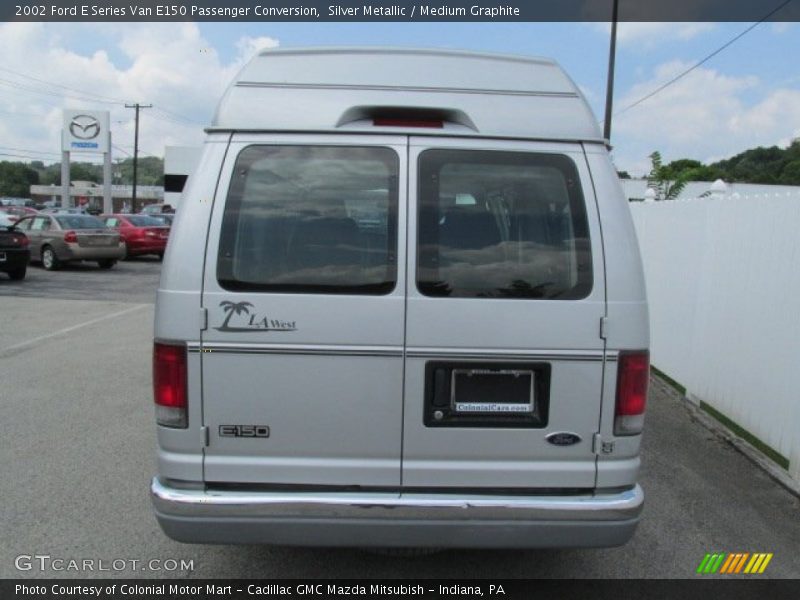 Silver Metallic / Medium Graphite 2002 Ford E Series Van E150 Passenger Conversion