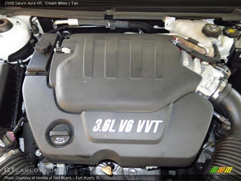 Cream White / Tan 2008 Saturn Aura XR