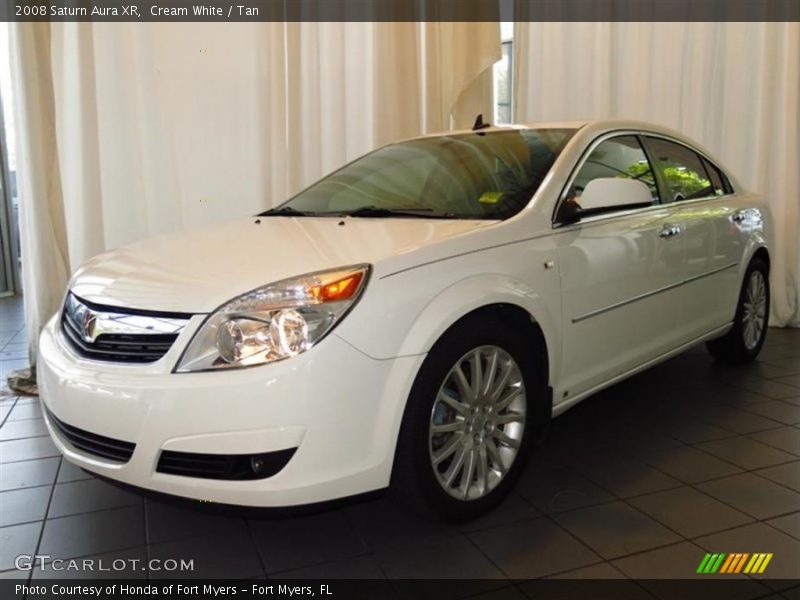 Cream White / Tan 2008 Saturn Aura XR