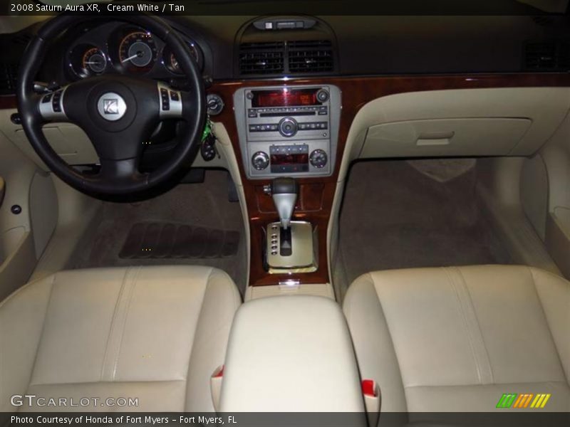 Cream White / Tan 2008 Saturn Aura XR