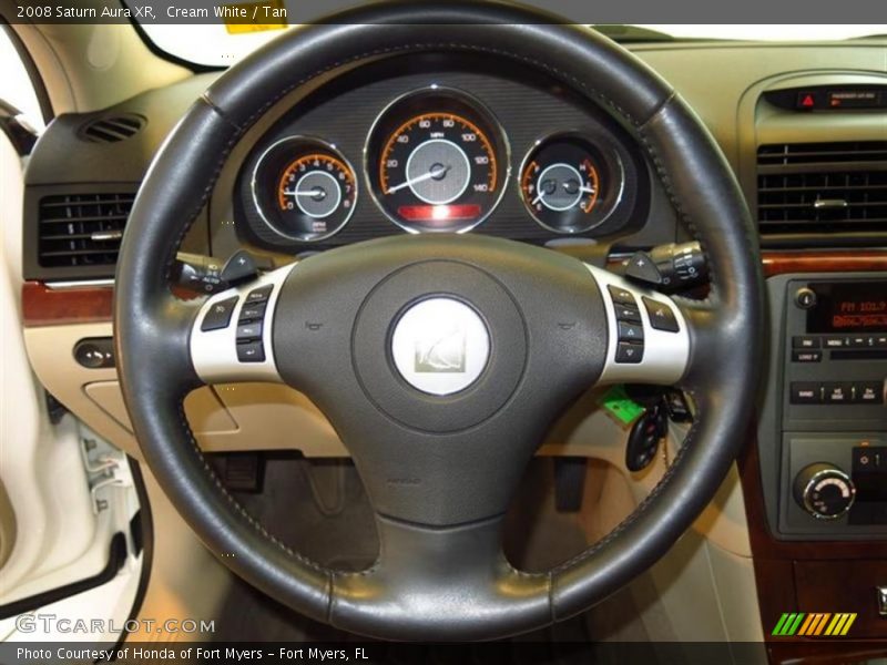 Cream White / Tan 2008 Saturn Aura XR