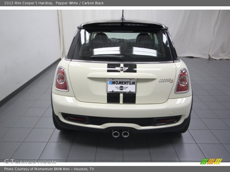 Pepper White / Carbon Black 2013 Mini Cooper S Hardtop