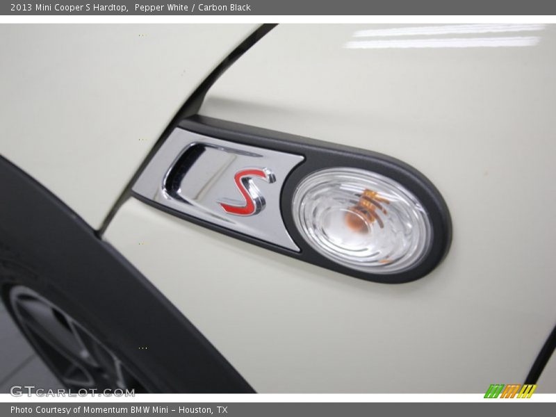 Pepper White / Carbon Black 2013 Mini Cooper S Hardtop