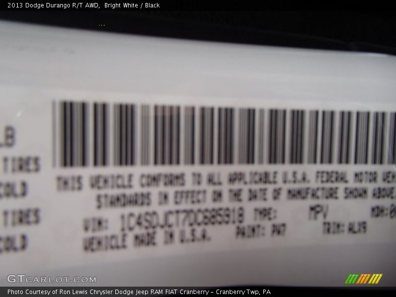 Bright White / Black 2013 Dodge Durango R/T AWD