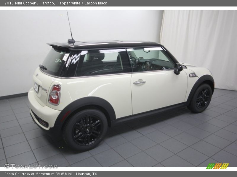 Pepper White / Carbon Black 2013 Mini Cooper S Hardtop