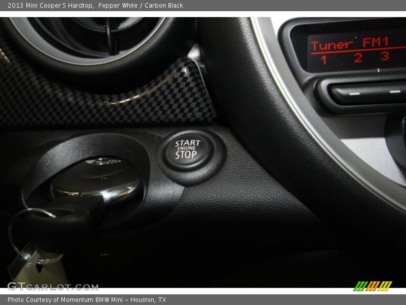 Pepper White / Carbon Black 2013 Mini Cooper S Hardtop