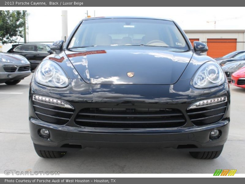 Black / Luxor Beige 2013 Porsche Cayenne