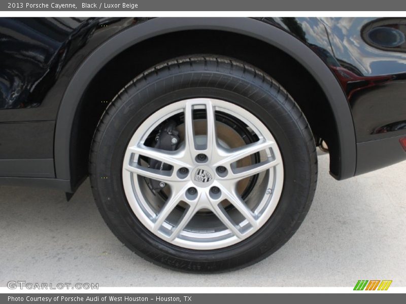 Black / Luxor Beige 2013 Porsche Cayenne