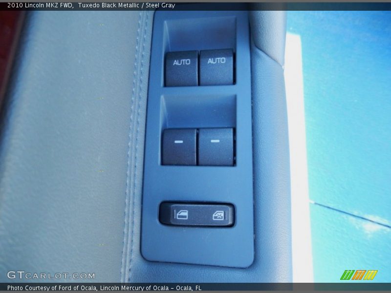 Tuxedo Black Metallic / Steel Gray 2010 Lincoln MKZ FWD