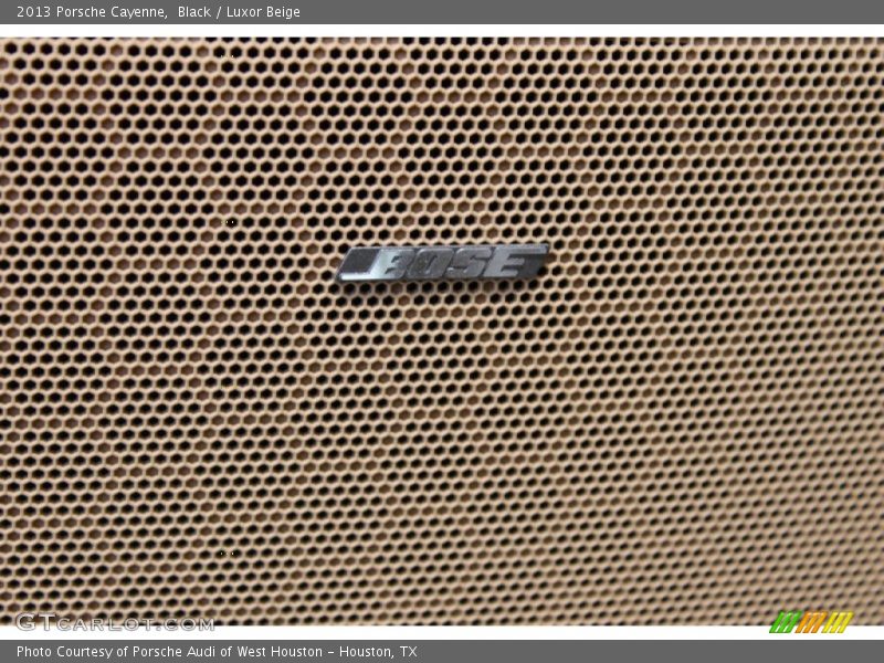 Black / Luxor Beige 2013 Porsche Cayenne