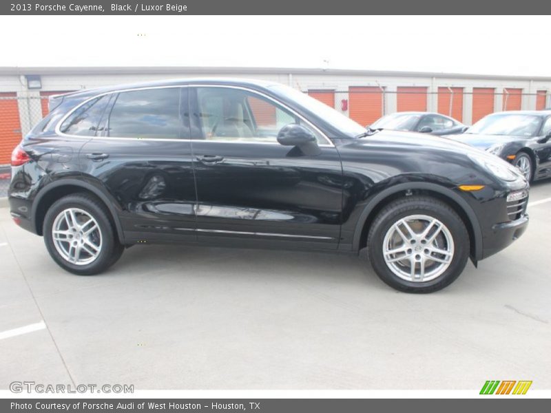 Black / Luxor Beige 2013 Porsche Cayenne