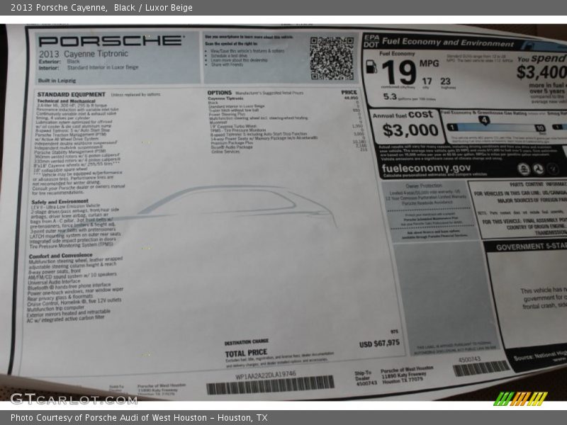 Black / Luxor Beige 2013 Porsche Cayenne