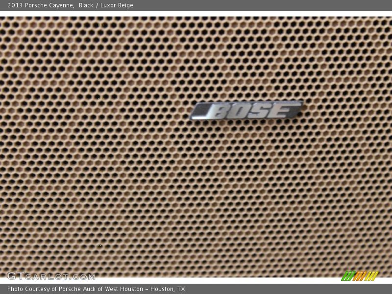 Black / Luxor Beige 2013 Porsche Cayenne
