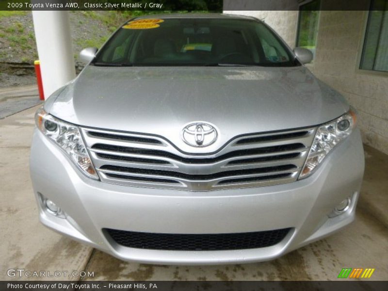 Classic Silver Metallic / Gray 2009 Toyota Venza AWD