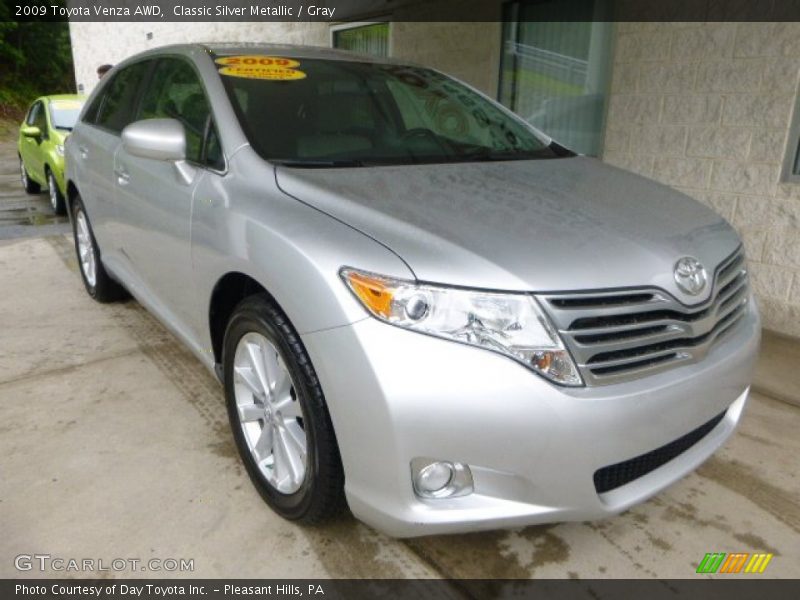 Classic Silver Metallic / Gray 2009 Toyota Venza AWD
