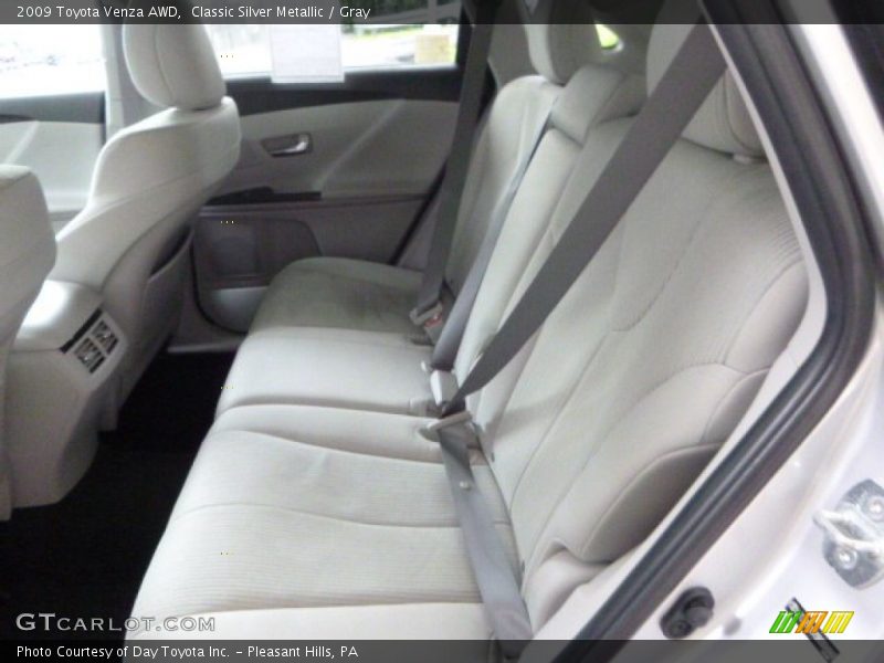 Classic Silver Metallic / Gray 2009 Toyota Venza AWD