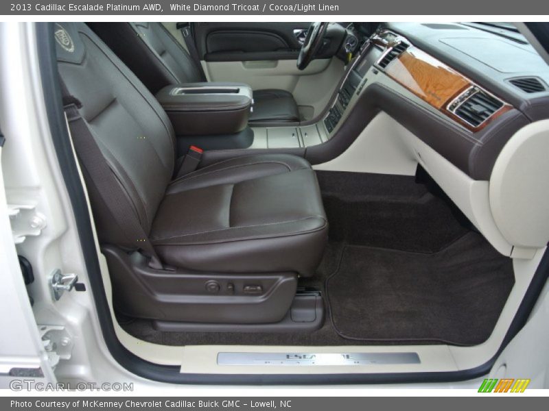 White Diamond Tricoat / Cocoa/Light Linen 2013 Cadillac Escalade Platinum AWD