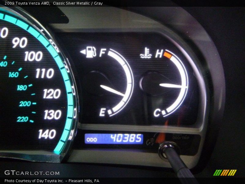 Classic Silver Metallic / Gray 2009 Toyota Venza AWD