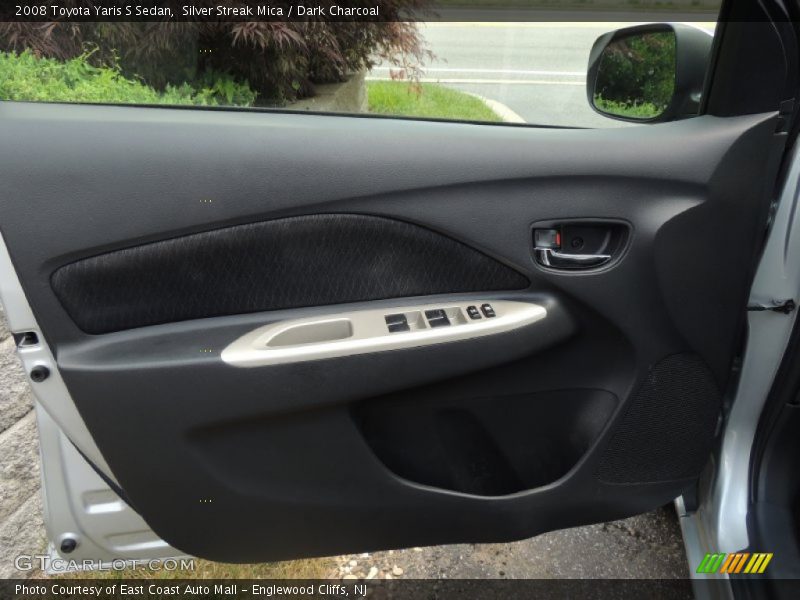 Silver Streak Mica / Dark Charcoal 2008 Toyota Yaris S Sedan