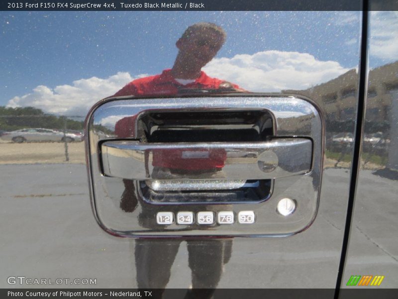 Tuxedo Black Metallic / Black 2013 Ford F150 FX4 SuperCrew 4x4