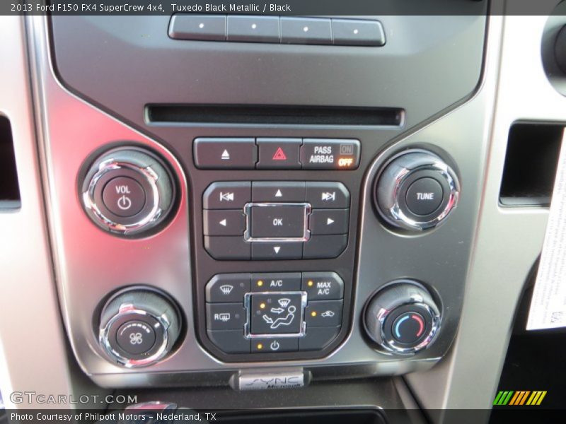 Tuxedo Black Metallic / Black 2013 Ford F150 FX4 SuperCrew 4x4