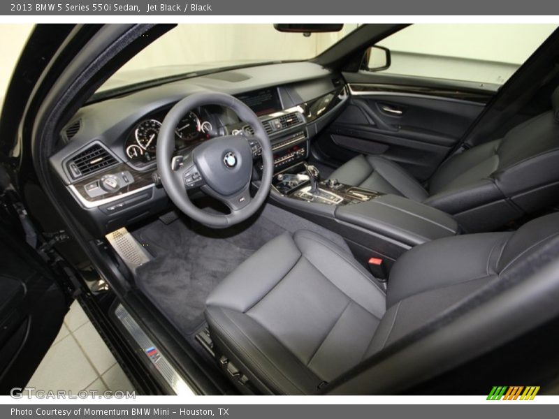 Jet Black / Black 2013 BMW 5 Series 550i Sedan