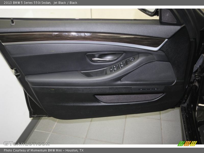 Jet Black / Black 2013 BMW 5 Series 550i Sedan