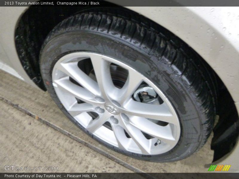 Champagne Mica / Black 2013 Toyota Avalon Limited