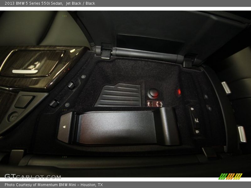 Jet Black / Black 2013 BMW 5 Series 550i Sedan