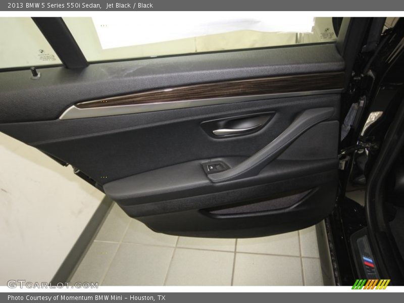 Jet Black / Black 2013 BMW 5 Series 550i Sedan
