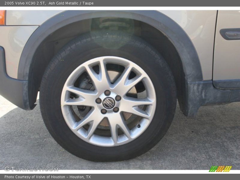 Ash Gold Metallic / Taupe 2005 Volvo XC90 2.5T