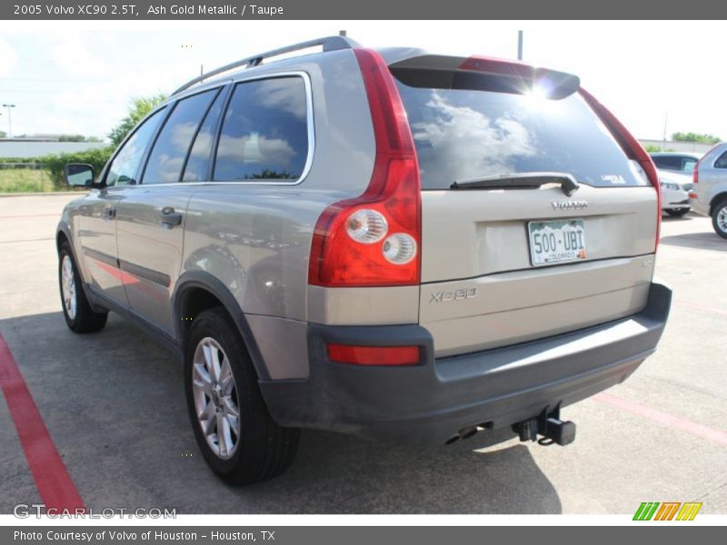Ash Gold Metallic / Taupe 2005 Volvo XC90 2.5T