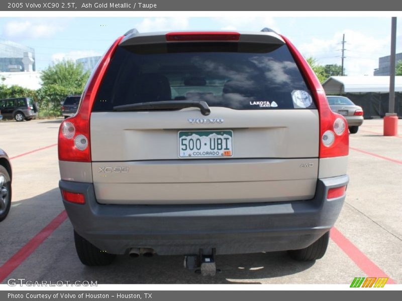 Ash Gold Metallic / Taupe 2005 Volvo XC90 2.5T