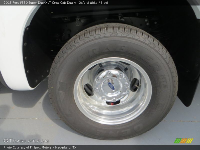  2013 F350 Super Duty XLT Crew Cab Dually Wheel