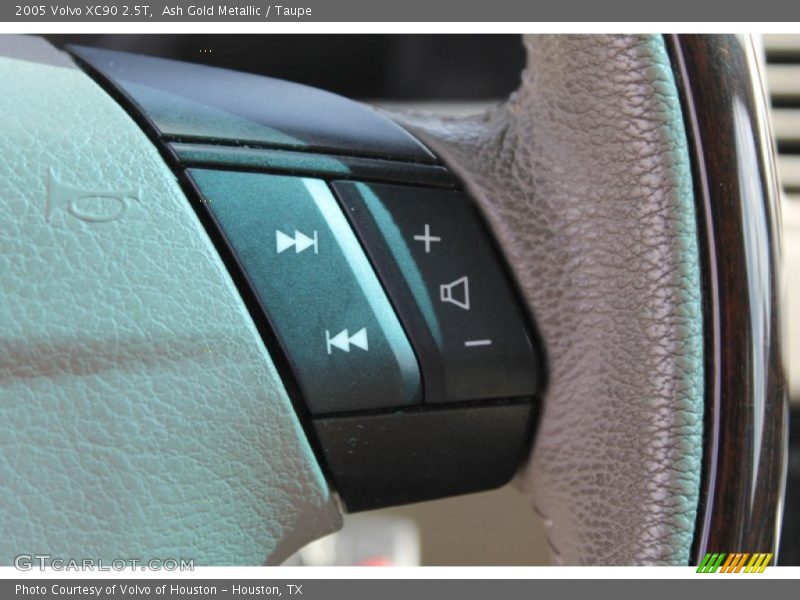 Ash Gold Metallic / Taupe 2005 Volvo XC90 2.5T