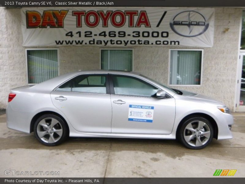 Classic Silver Metallic / Black/Ash 2013 Toyota Camry SE V6