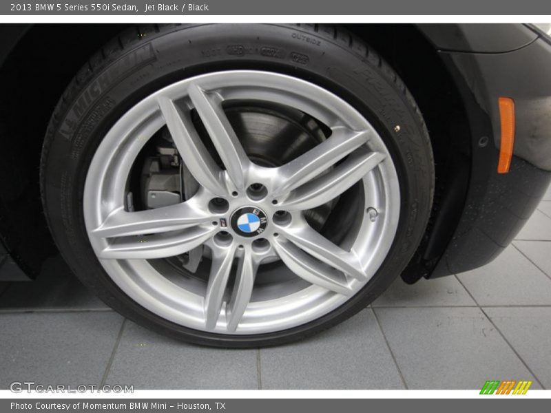  2013 5 Series 550i Sedan Wheel