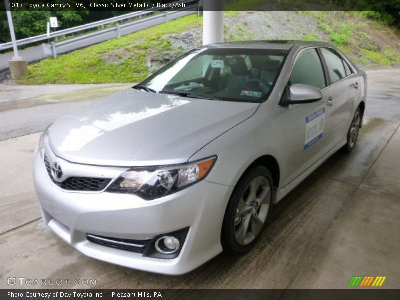 Classic Silver Metallic / Black/Ash 2013 Toyota Camry SE V6