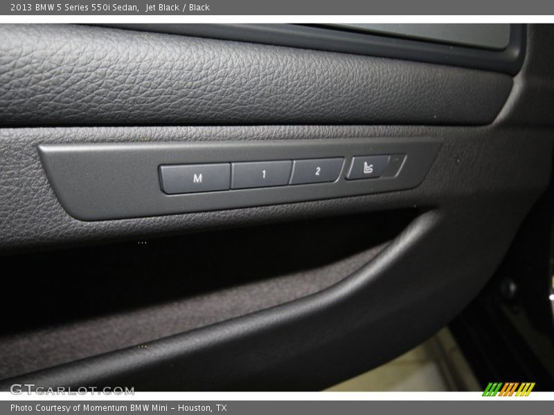 Jet Black / Black 2013 BMW 5 Series 550i Sedan
