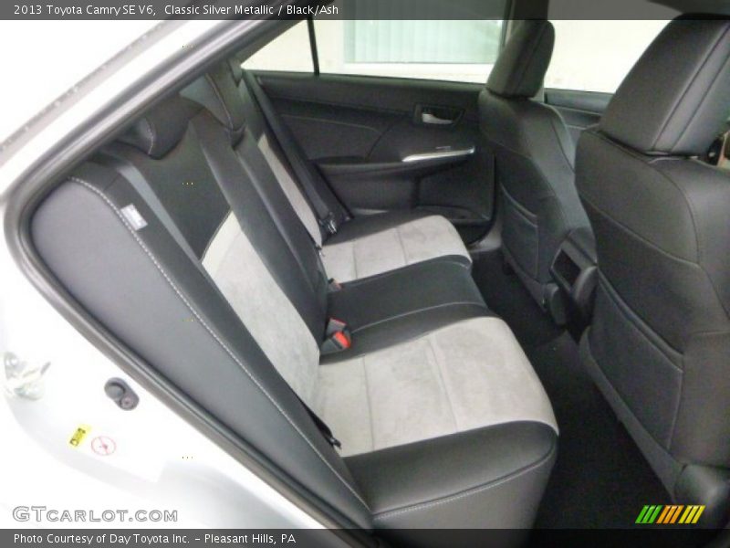 Classic Silver Metallic / Black/Ash 2013 Toyota Camry SE V6