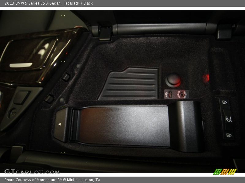 Jet Black / Black 2013 BMW 5 Series 550i Sedan
