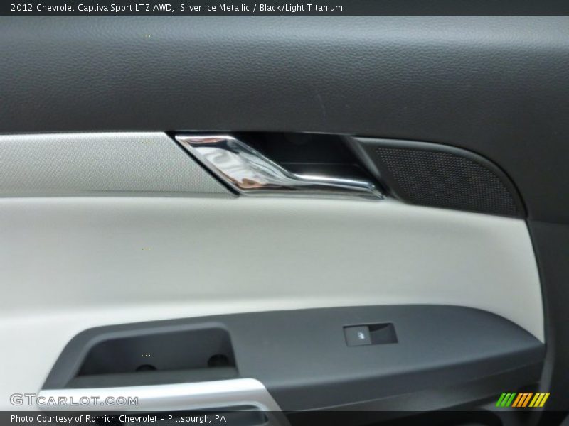 Silver Ice Metallic / Black/Light Titanium 2012 Chevrolet Captiva Sport LTZ AWD