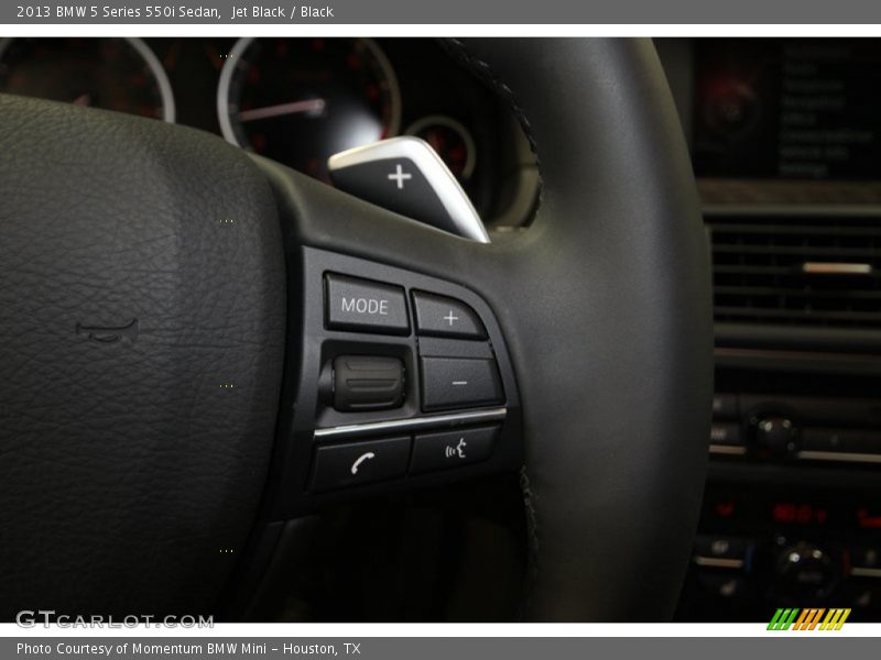 Controls of 2013 5 Series 550i Sedan