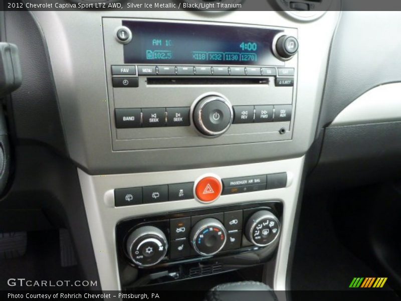 Silver Ice Metallic / Black/Light Titanium 2012 Chevrolet Captiva Sport LTZ AWD